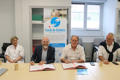 Signature d&rsquo;une convention de partenariat entre la Pena Kimio et le Fonds de Dotation Santé Navarre Côte Basque