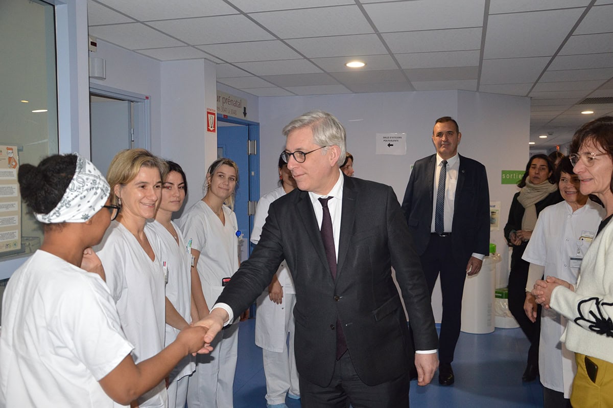 Visite de M. Frédéric Valletoux , Ministre délégué à la Santé au Centre Hospitalier de la Côte Basque samedi 17 février